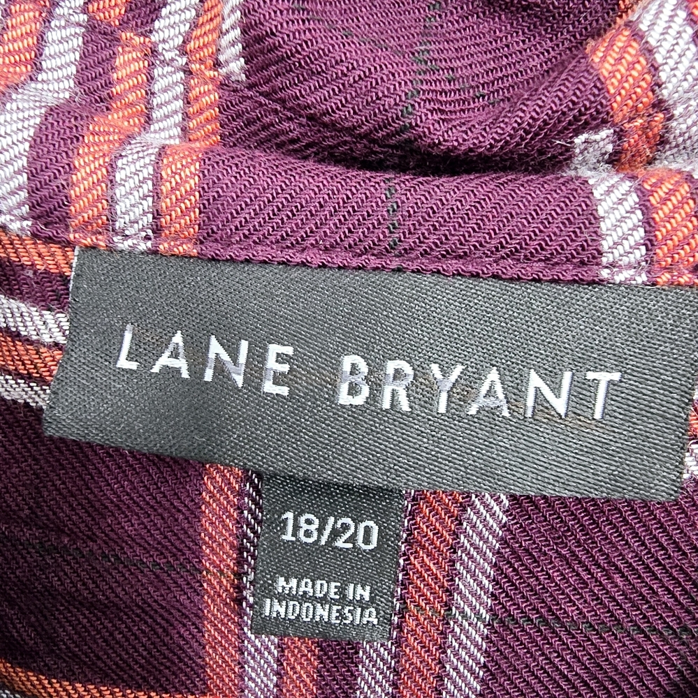 Lane Bryant Plus Size No Peak Button Front Flannel - Picture 7 of 8